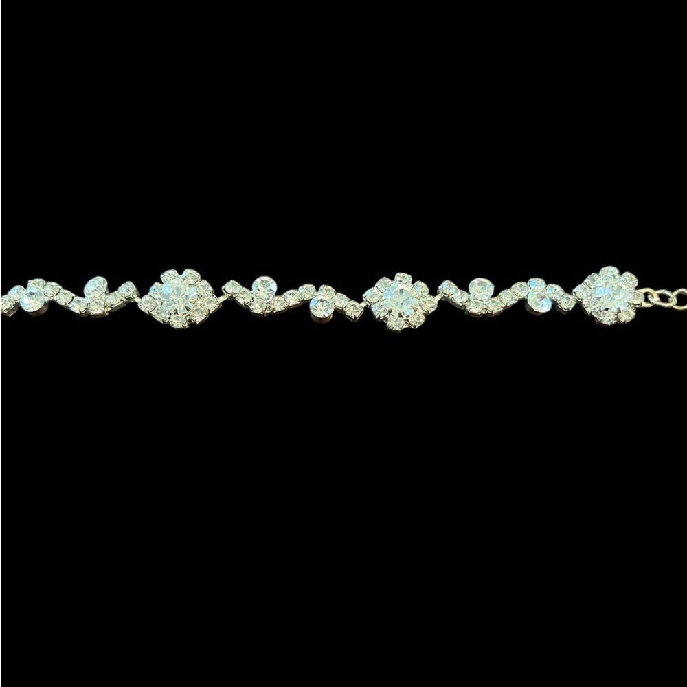 Silver Rhinestone Floral Bracelet
